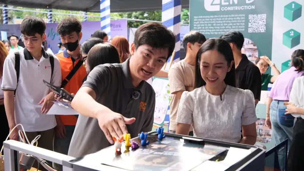Sự Kiện Tháng 3/2025: Meme 3D tham gia ngày hội triển lãm Công nghệ & Tuyển dụng Đại Học HUTECH