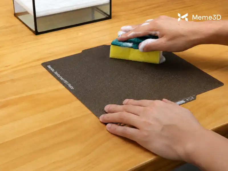 Hướng dẫn vệ sinh và sử dụng bàn PEI đúng cách